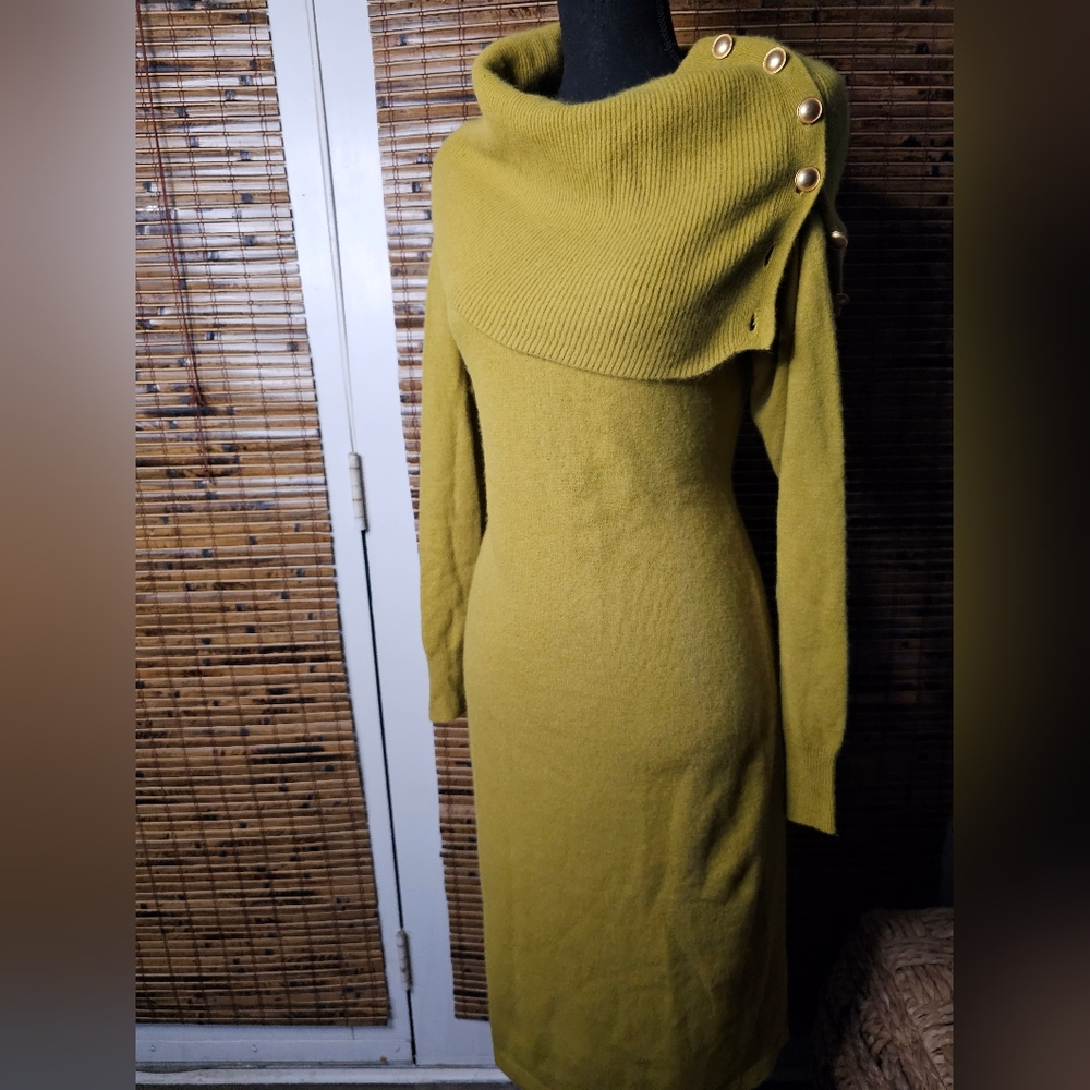 Outlander Green Sweater Dress - Picture 6 of 10